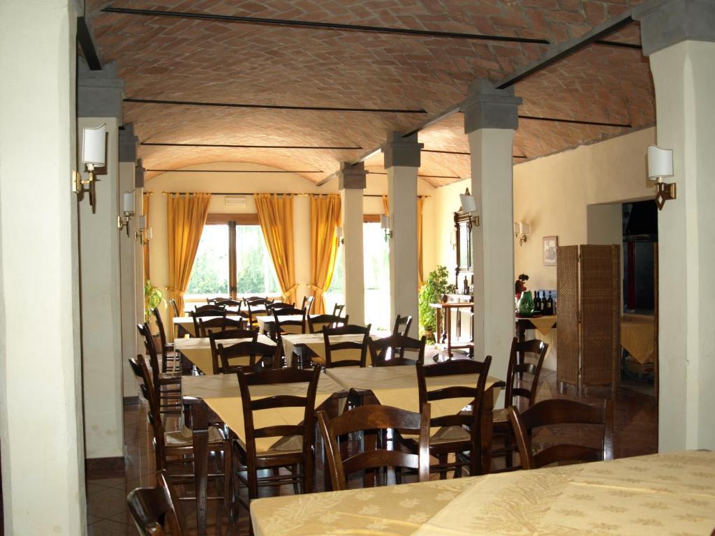 Hotel Fondo Catena Ferrara Esterno foto